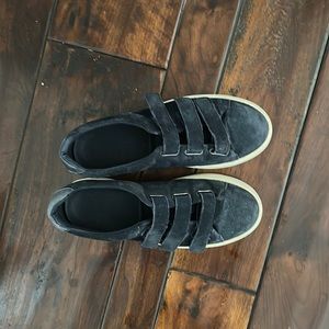 Sandro sneakers